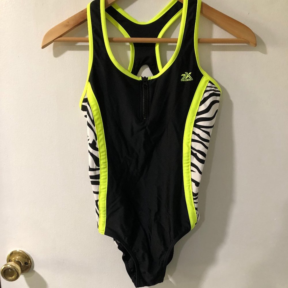 Zeroxposur junior girls one piece bathing suit